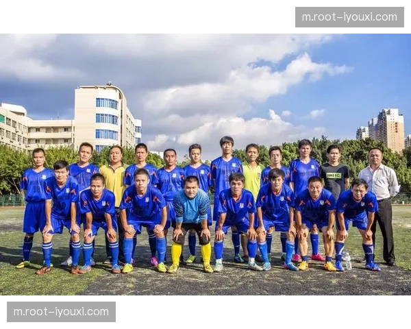 全国青少年足球冬训漳州开训 曹晓东博士分享科学体能训练方法 全国青少年足球冬训漳州开训 曹晓东博士分享科学体能训练方法